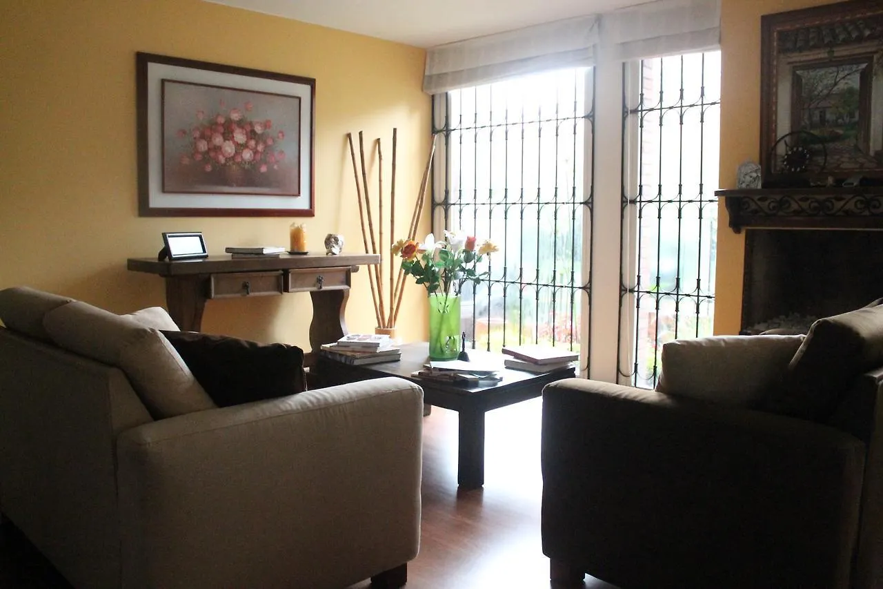 Homestay Belmira House Cedritos Apartment Bogota Colombia